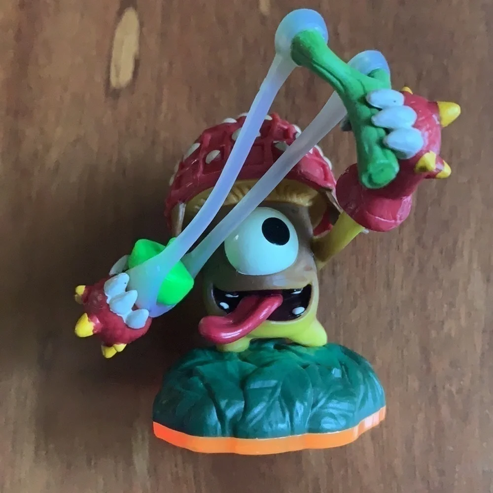 Skylanders figures lot